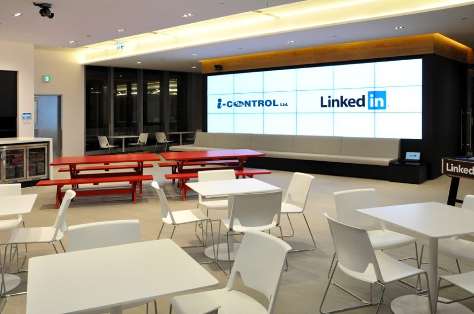 LinkedIn LinkedIn